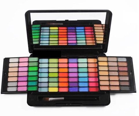 Paleta 84 sombras.